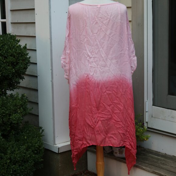 Pink Coral Ombre Viscose Short Sleeve V-Neck Long Shark Bite Hem Beach Coverup - Picture 5 of 7